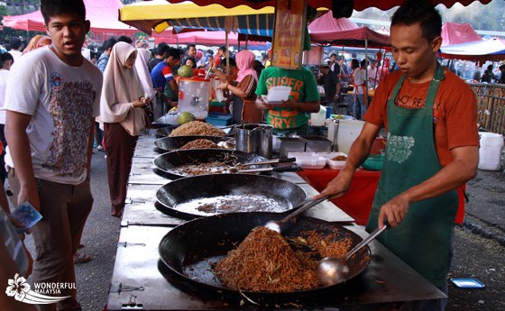 Malezya'da Mübarek Ramazan ayı atmosferi