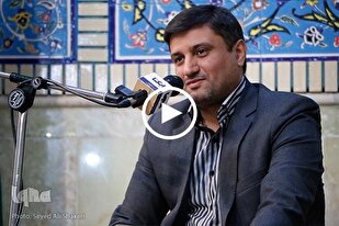 شاهد...تلاوة عطرة لآيات الصيام بصوت القارئ الدولي 