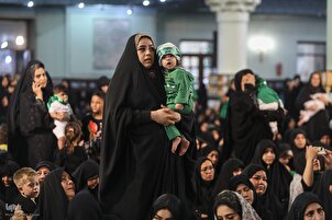 تقرير مصور |  ملتقى "الطفل الرضيع" في أنحاء إيران الإسلامیة