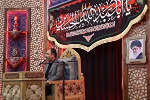 تقرير مصور | محفل الأنس بالقرآن في مرقد ديني بمدينة "شيراز" الايرانية