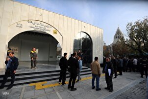 Fotos: Teheran eröffnet Metrostation Heilige Maria