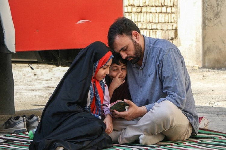 در خانه ماندن را از خود شروع کنیم در خانه ماندن را از خود شروع کنیم