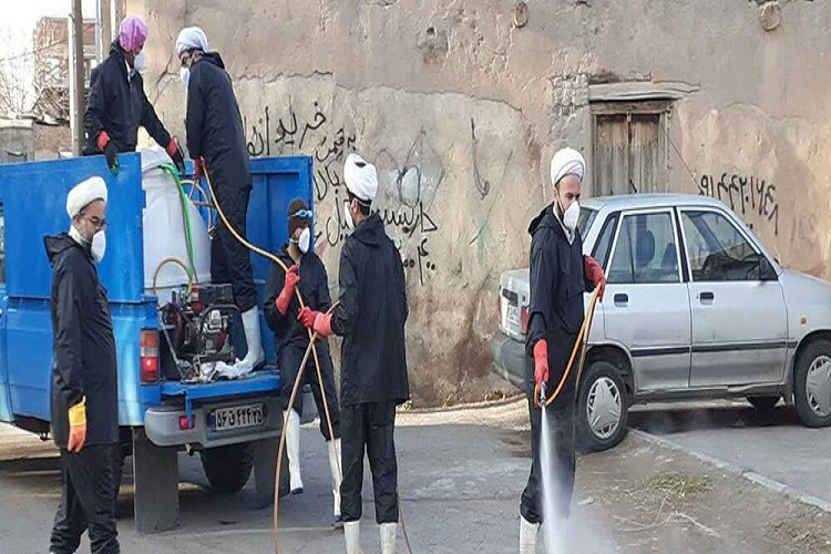 عکس | مقابله طلاب تبریزی با ویروس کرونا