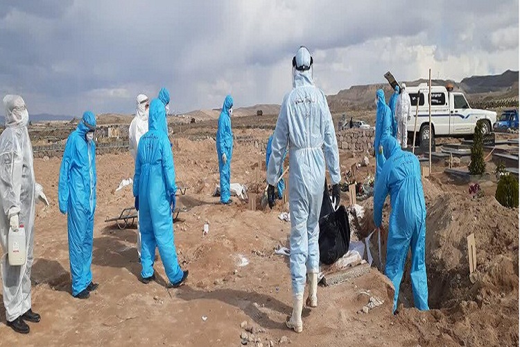 عکس | مقابله طلاب تبریزی با ویروس کرونا