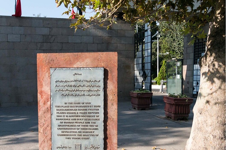 بمباران تبریز در دوران هشت سال دفاع مقدس به روایت سنگ&zwnj;نگاره&zwnj;ها