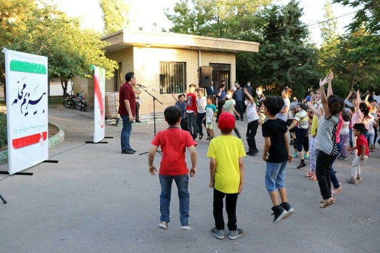 برگزاری سلسله برنامه&zwnj;های &laquo;بیزیم محله&raquo; در پارک&zwnj;های محله&zwnj;ای تبریز