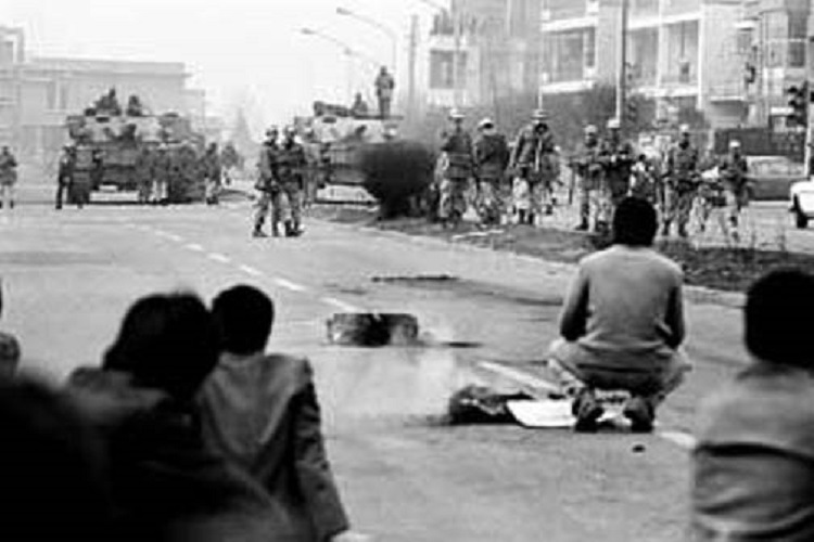 21 بهمن سال 57