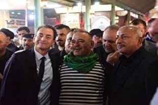 سفیر فرانسه در عراق در پیاده‌روی اربعین + عکس