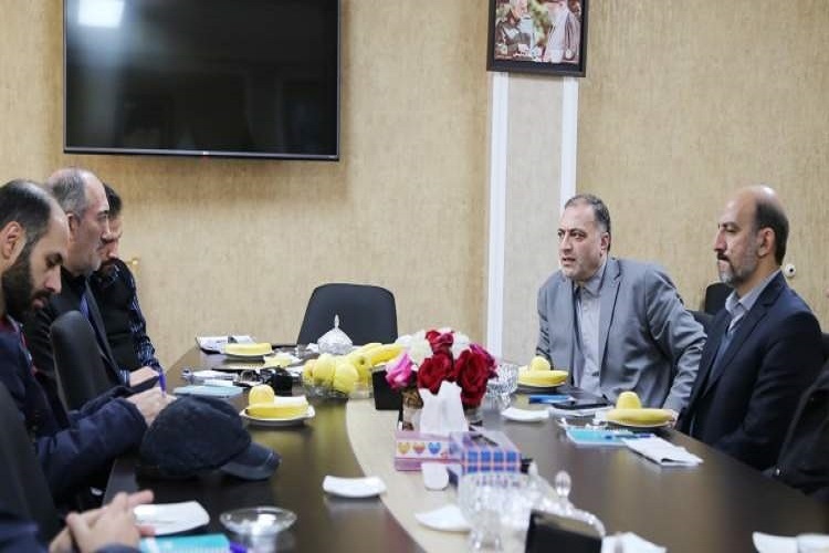 نمایشگاه هنرمندان تجسمی، بنیاد شهید