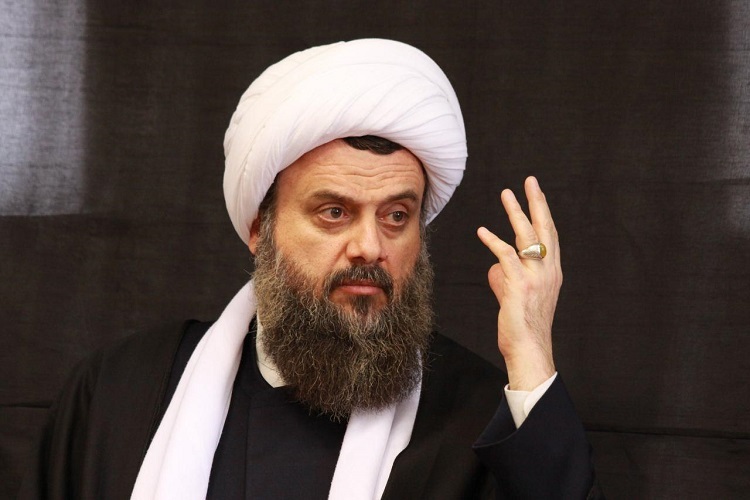 هدف از خلقت انسان و اجنه کمال خودشان است