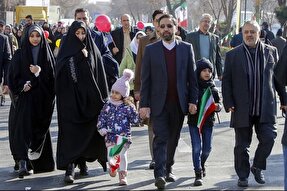 فیلم | حضور استاندار آذربایجان‌شرقی در جشن انقلاب