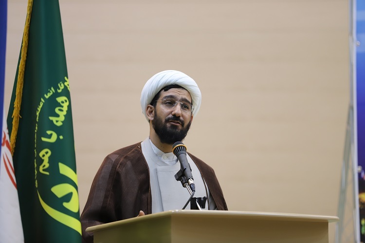 حجت‌الاسلام والمسلمین حسنعلی خوئینی، معاون امور فرهنگی و آموزشی حوزه نمایندگی ولی‌فقیه در وزارت جهاد کشاورزی،