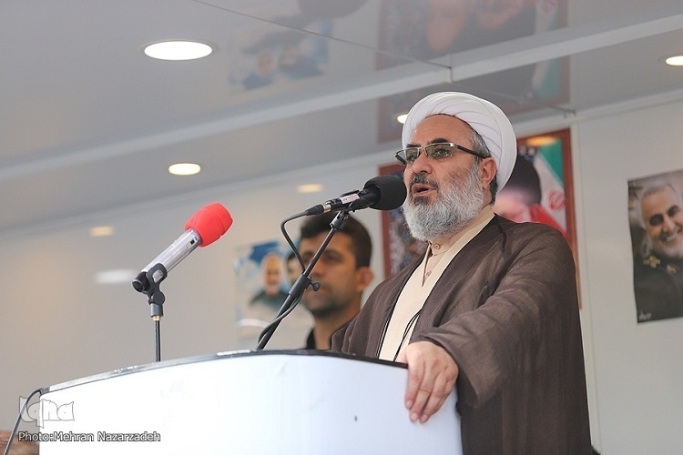 حجت الاسلام سرایی، مسئول نمایندگی ولی فقیه در سپاه عاشورا حجت الاسلام سرایی، مسئول نمایندگی ولی فقیه در سپاه عاشورا