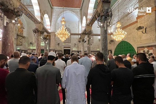 تکبیر هزاران فلسطینی در مراسم عرفه مسجدالاقصی + فیلم