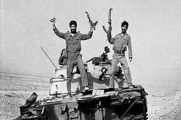 رزمندگان در جبهه