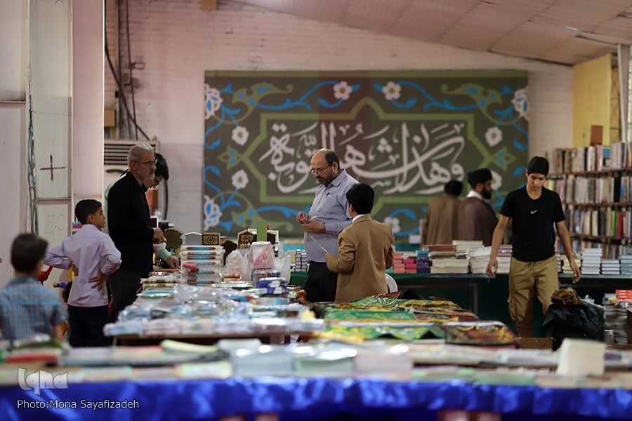 پانزدهمین نمایشگاه قرآن و عترت خوزستان آغاز به کار کرد پانزدهمین نمایشگاه قرآن و عترت خوزستان آغاز به کار کرد