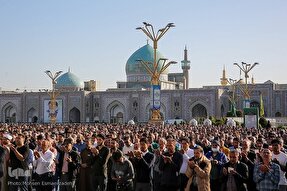 اقامه نماز عید سعید فطر در آستان ملکوتی حضرت رضا(ع)