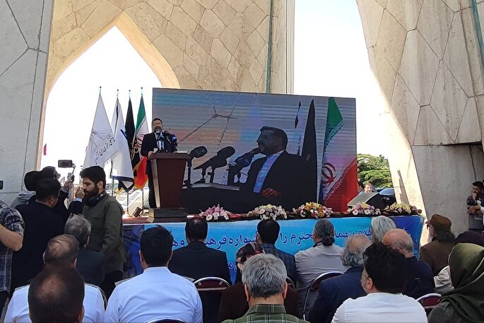 «خلیج‌فارس» استوانه‌ هویتی جامعه ایرانی است + فیلم