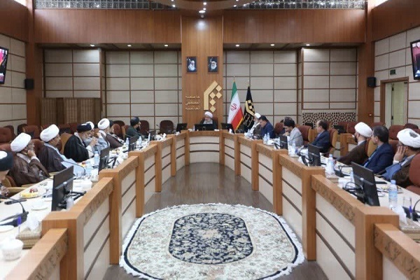 حوزه‌های علمیه پرچمدار گفتمان عدالت در سراسر عالم هستند