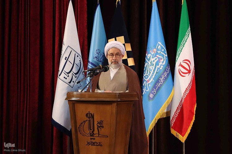 آیتالله علی عباسی، رئیس جامعه المصطفی(ص) العالمیه آیتالله علی عباسی، رئیس جامعه المصطفی(ص) العالمیه