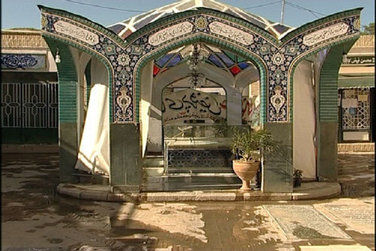 آرامگاه محتشم کاشانی