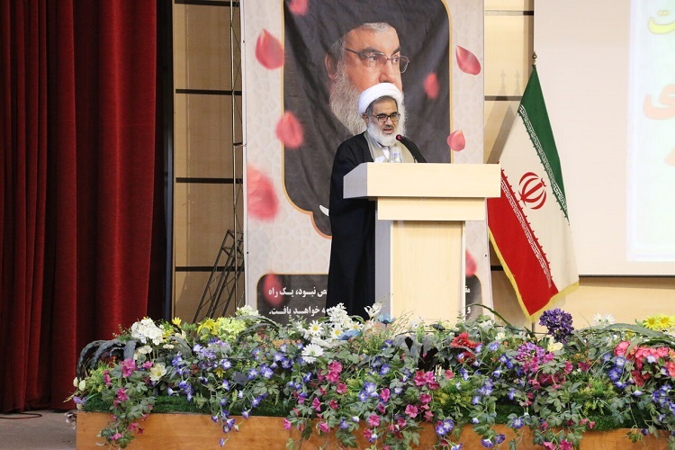 حجتالاسلام رسول مشهوری، رئیس شورای سیاست گذاری ائمه جمعه آذربایجانشرقی حجتالاسلام رسول مشهوری، رئیس شورای سیاست گذاری ائمه جمعه آذربایجانشرقی