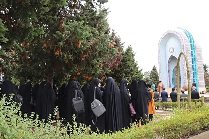 تجمع محکومیت حمله رژیم صهیونیستی به بیروت در دانشگاه مازندران + عکس