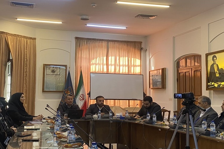 نشست تخصصی فعالان حوزه کتاب و کتابخوانی، تبریز