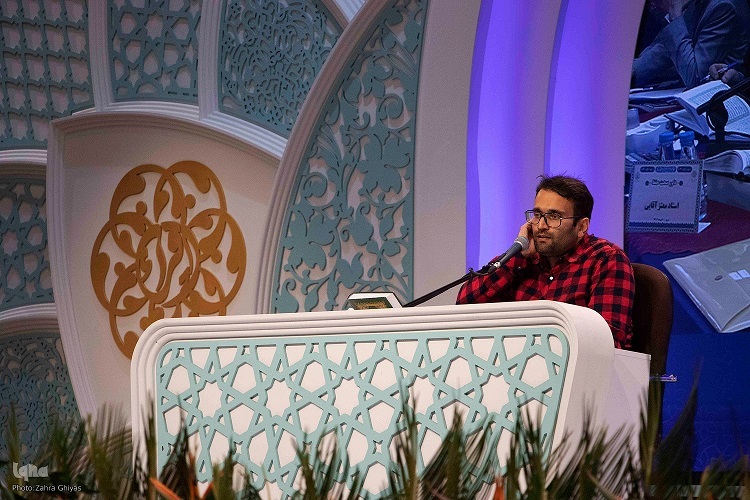 احمد برزگر، حافظ کل قرآن احمد برزگر، حافظ کل قرآن