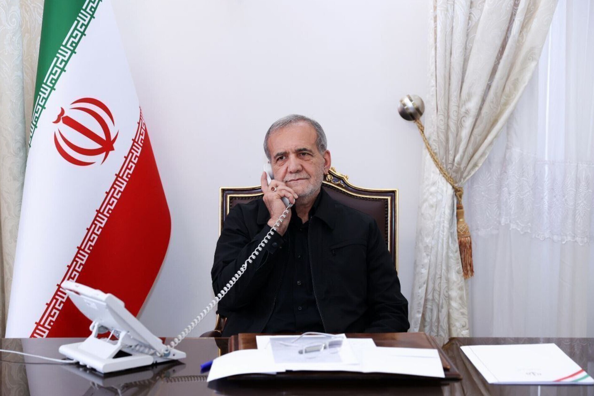 تأکید پزشکیان بر لزوم تدوین برنامه منسجم برای تحقق شعار سال