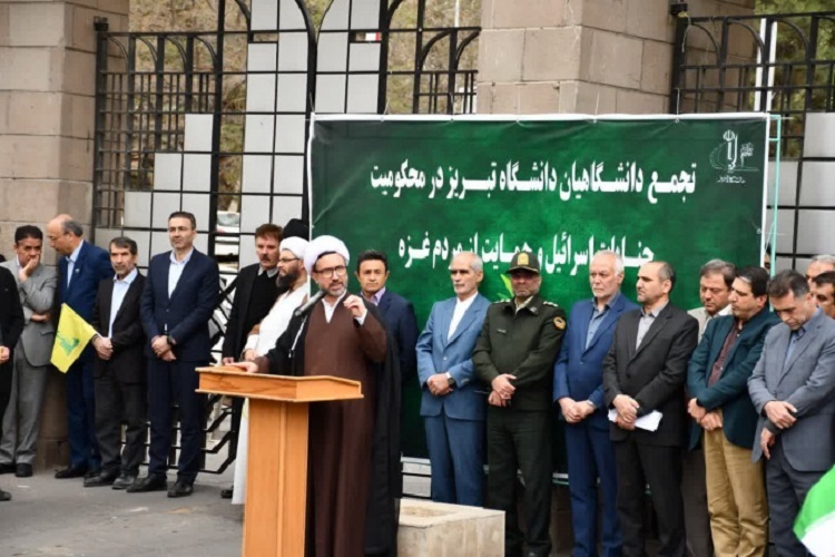 حجت الاسلام انوری، مسئول نهاد نمایندگی مقام معظم رهبری در دانشگاههای اذربایجان شرقی