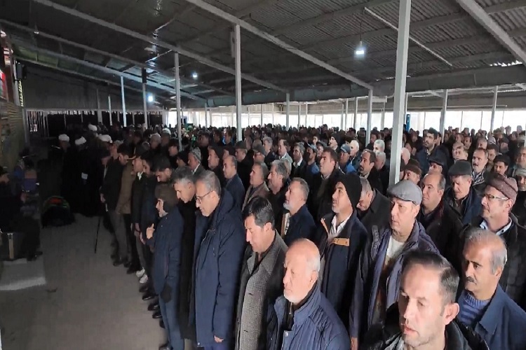 مراسم تشییع، شهید کاری