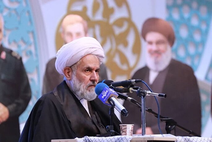 همبستگی مهم‌ترین ابزار در مقابله با توطئه‌های دشمن است