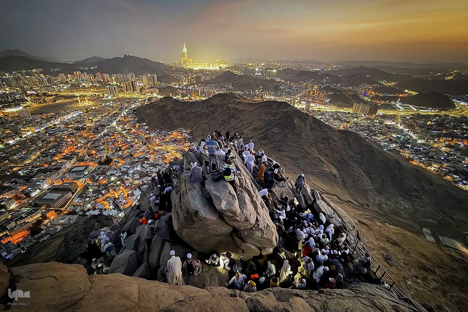 فیلم | نگاهی به روایت‌های متفاوت حجاج از خلوتگاه پیامبر(ص)