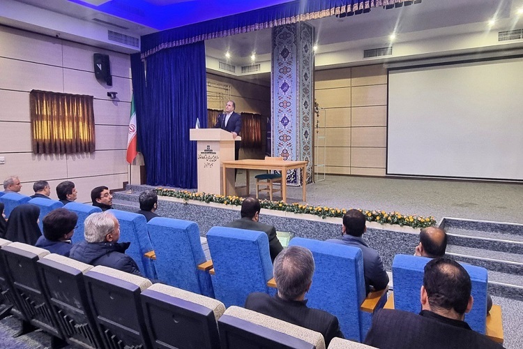 اسفندیار صادقی، مدیرکل آموزش و پرورش آذربایجان شرقی