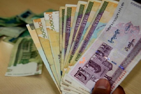 تداوم خلق پول بی‌پشتوانه؛ عامل انحراف انقلاب از آرمان‌های اقتصادی