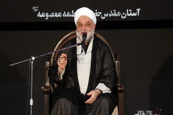 حجت‌الاسلام‌ والمسلمین حبیب‌الله فرحزاد، استاد حوزه علمیه قم