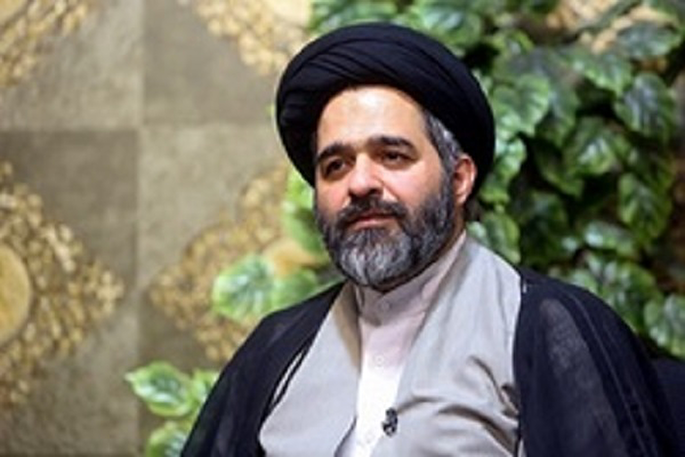 پیام عاشورا را متناسب با زمانه تبیین کنیم