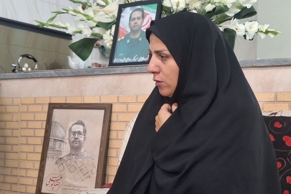 همسر شهید پاسدار رضا پورعلی همسر شهید پاسدار رضا پورعلی