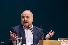 هدف اصلی دشمنان، حذف جمهوری اسلامی برای تجزیه ایران است