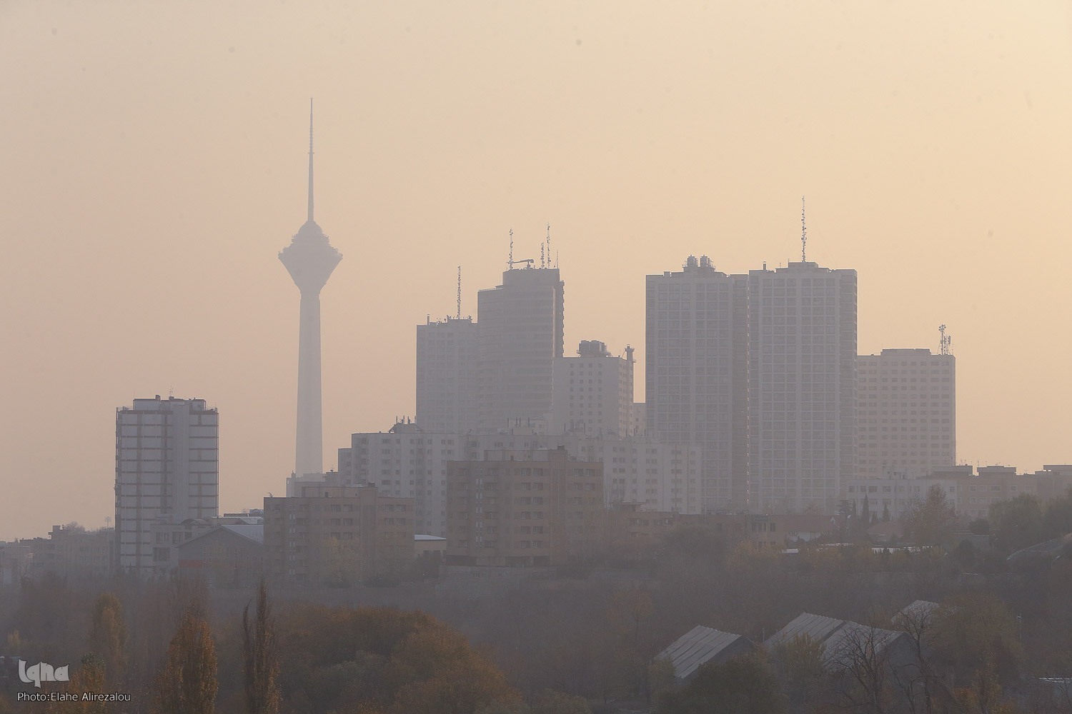 هوای تهران در آستانه وضعیت بسیار ناسالم