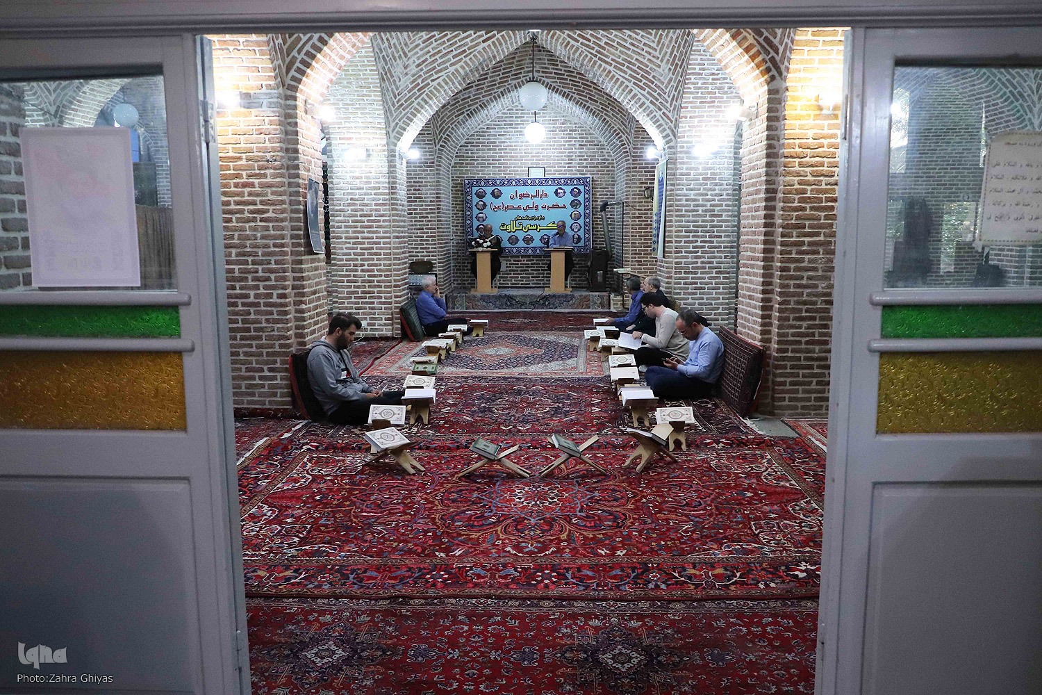 جلسه تخصصی قرائت قرآن در مسجد استاد و شاگرد تبریز