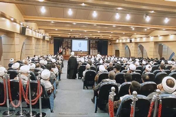 سنگرهای معنویت روحانیت، چگونه جبهه‌ها را نورانی کرد