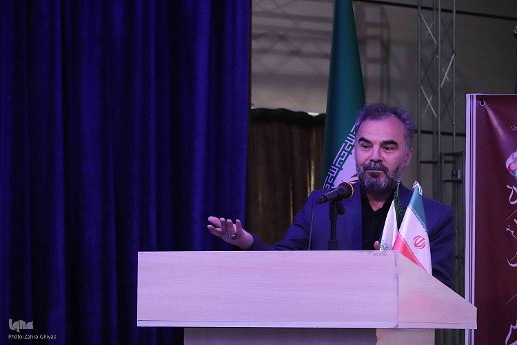 میکائیل باقری، مدیرکل قرآن، عترت و نماز وزارت آموزش و پرورش میکائیل باقری، مدیرکل قرآن، عترت و نماز وزارت آموزش و پرورش