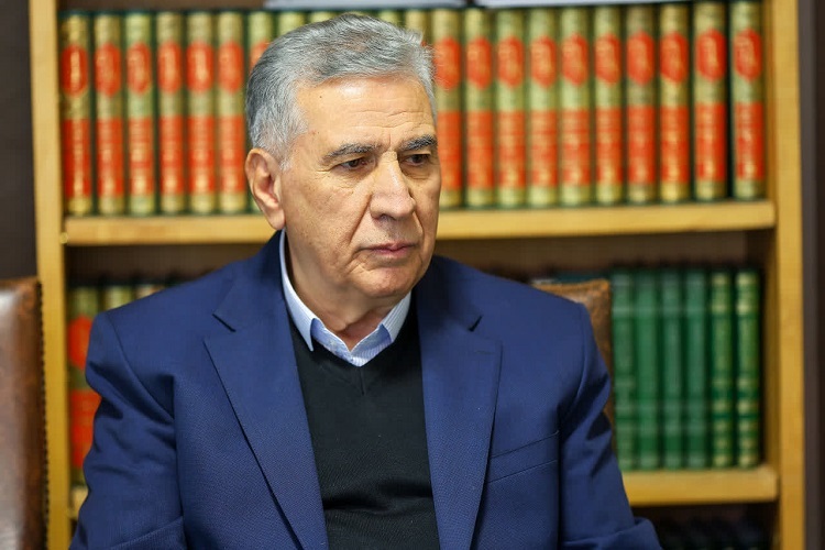 اتاق بازرگانی بازوی فکری دولت در تحقق سیاستهای اقتصاد مقاومتی باشد اتاق بازرگانی بازوی فکری دولت در تحقق سیاستهای اقتصاد مقاومتی باشد