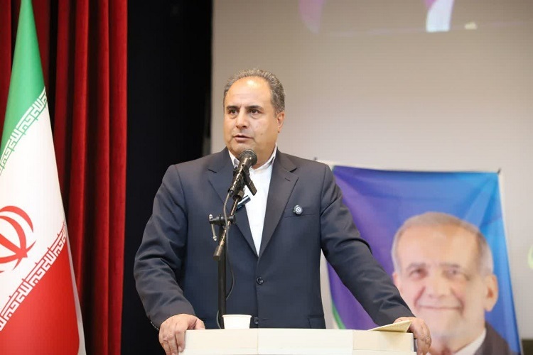 اسفندیار صادقی، مدیرکل آموزش و پرورش آذربایجان شرقی