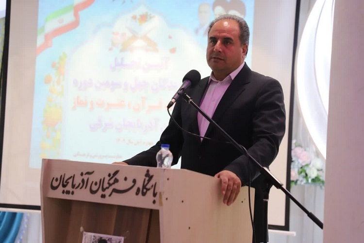 اسفندیار صادقی، مدیرکل آموزش و پرورش آذربایجان شرقی اسفندیار صادقی، مدیرکل آموزش و پرورش آذربایجان شرقی