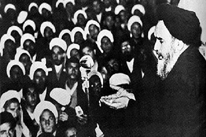 فریاد استقلال و عزت ملت ایران + فیلم