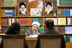 عکس | دیدار اقشار مختلف مردم با امام جمعه تبریز