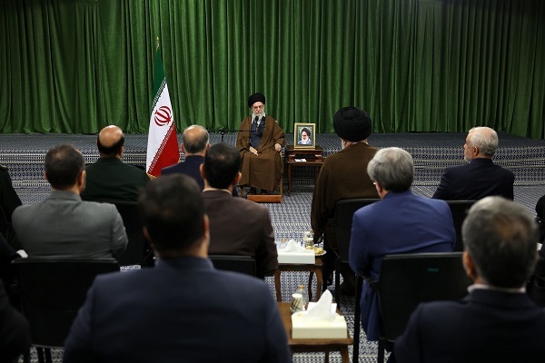 لزوم تبیین هنرمندانه ارزش‌های دفاع مقدس به جوانان